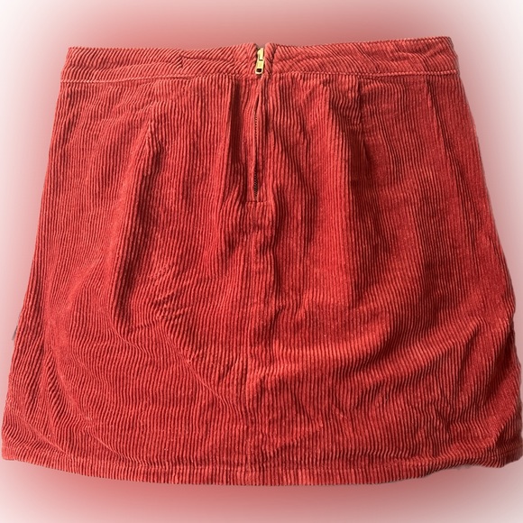 Large corduroy skirt - Picture 2 of 2